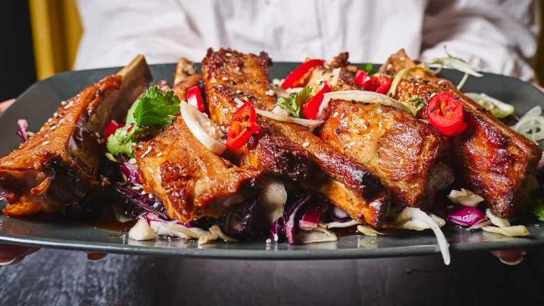 Chef shows Ribs on a plate | Rendezvous Cafe | Best Breakfast Places Inverness