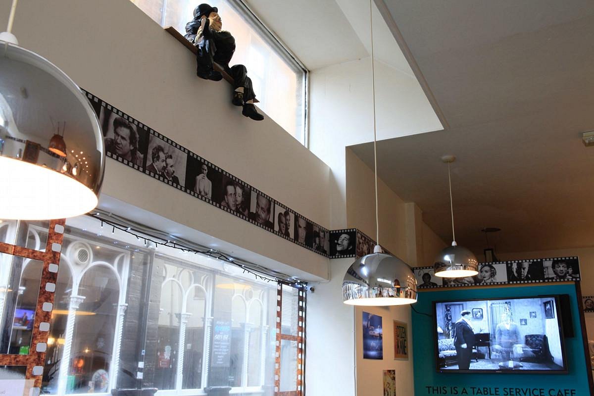 the-rendezvous-cafe-indoor