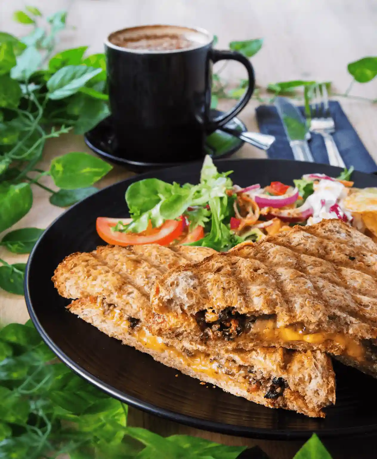 Toastie sandwich salad